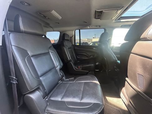 Used 2016 GMC Yukon XL SLT w/ Open Road Package image 43