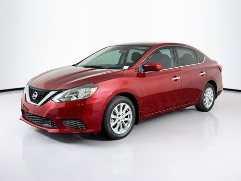 Used 2019 Nissan Sentra SV FWD image 3