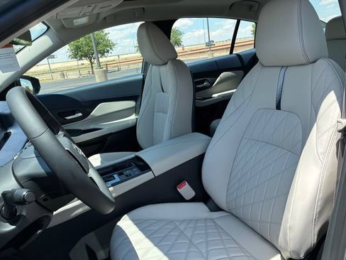 New 2026 Nissan Sentra SL w/ Floor Mat Package FWD image 11