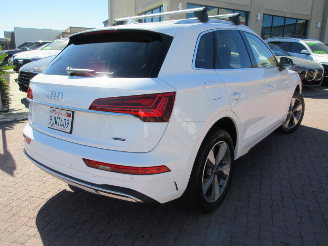 Used 2023 Audi Q5 2.0T Premium w/ Convenience Package AWD/4WD image 73