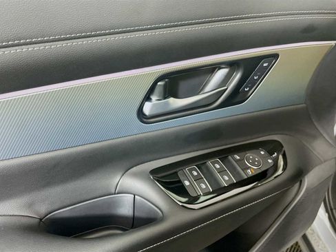 Used 2025 Nissan Murano SL image 16