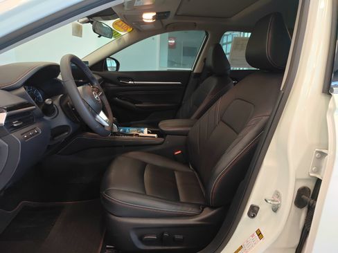 Used 2023 Nissan Altima 2.5 SR w/ SR Premium Package FWD image 10
