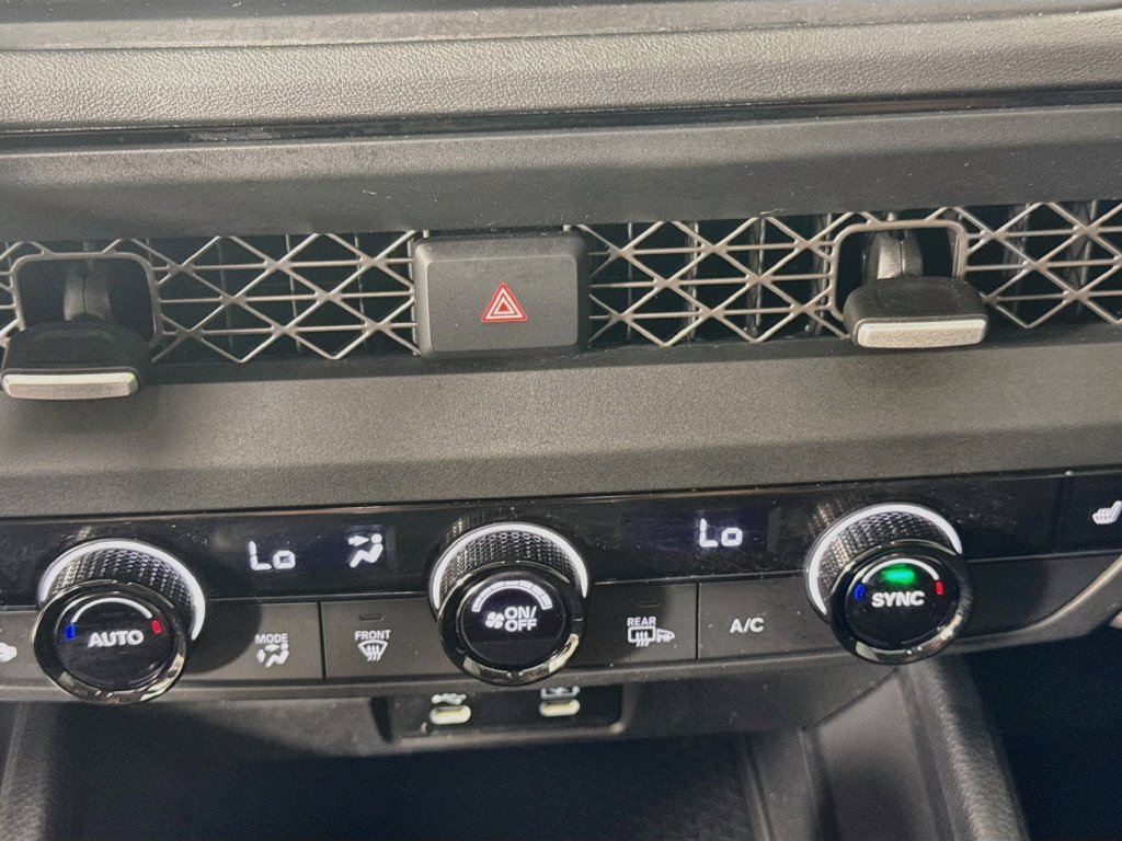 Used 2023 Honda Accord EX image 18