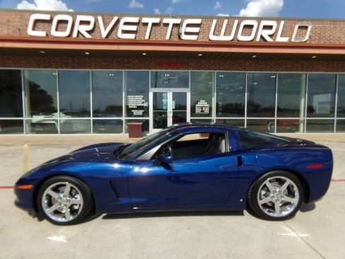 Used 2007 Chevrolet Corvette Coupe w/ Preferred Equipment Group RWD image 9