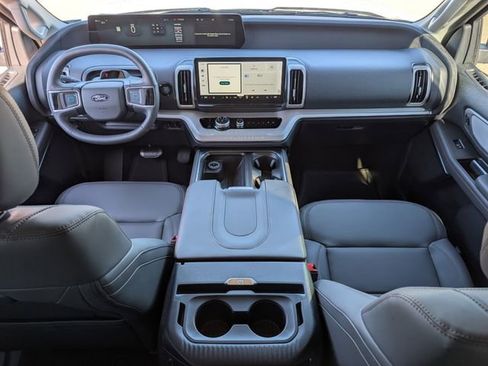 New 2025 Ford Expedition Max Active image 33