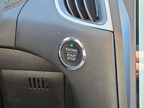 Used 2024 Ford Edge SEL image 32