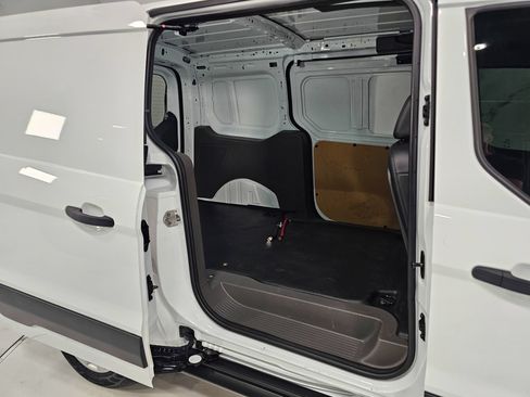 Used 2022 Ford Transit Connect XL FWD image 15