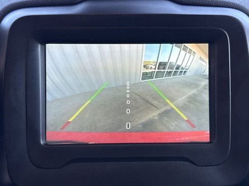 Used 2021 Jeep Renegade Sport image 8