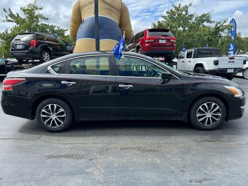 Used 2015 Nissan Altima 2.5 S w/ Power Driver Seat Package image 7