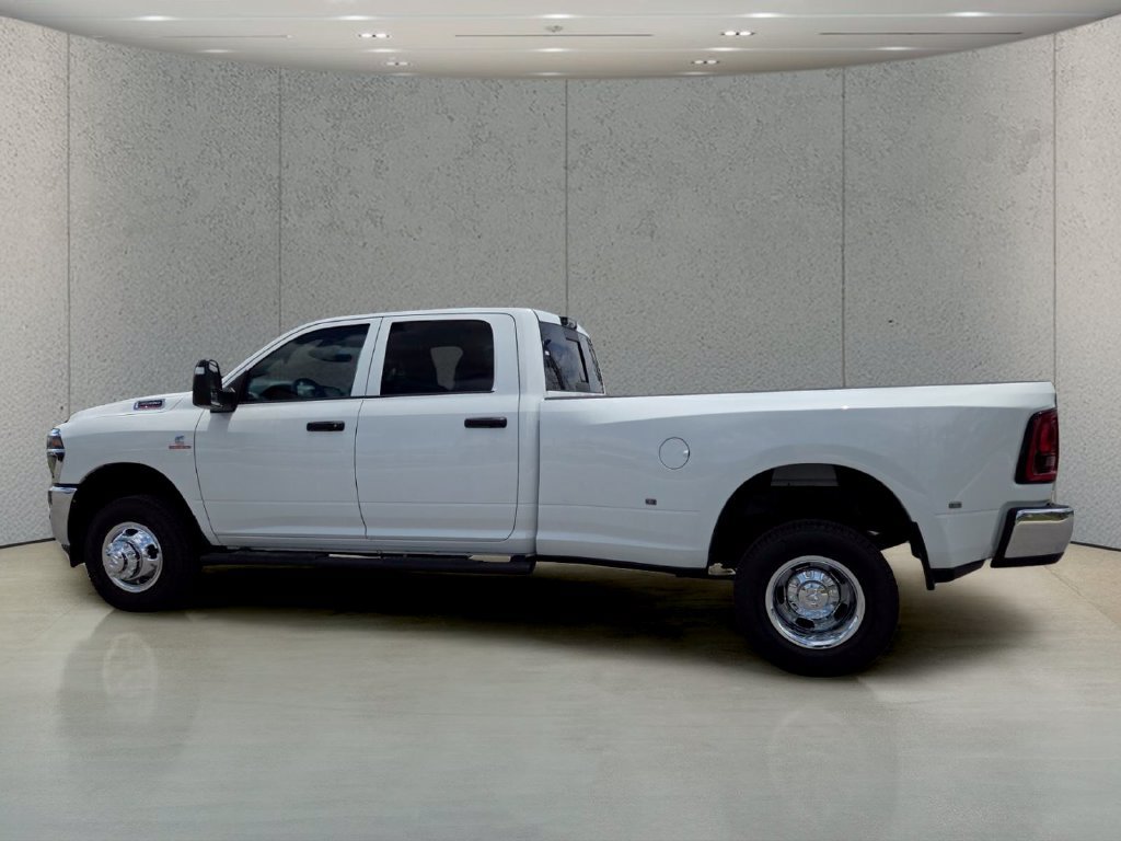 New 2026 RAM 3500 Tradesman AWD/4WD image 8