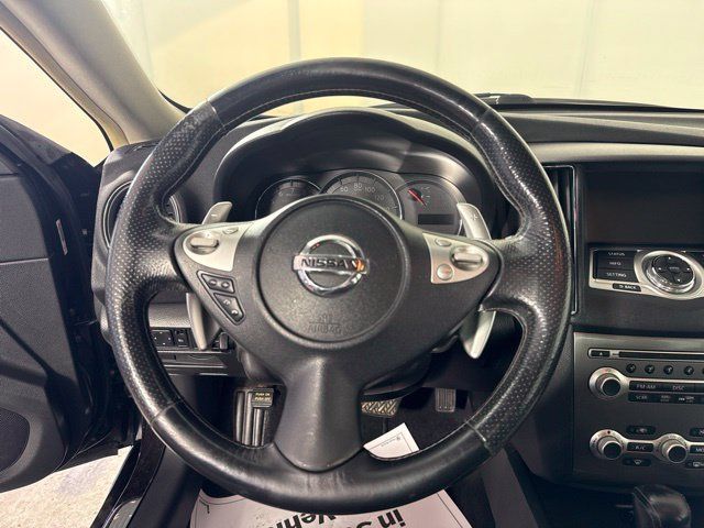 Used 2014 Nissan Maxima FWD image 19