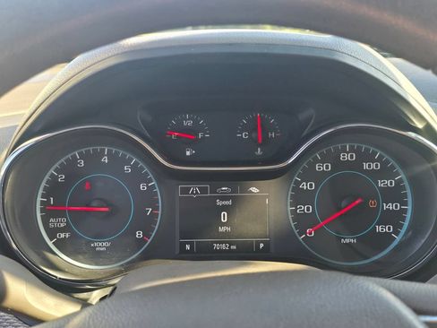 Used 2018 Chevrolet Cruze LT FWD image 23