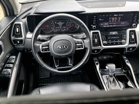 Used 2021 Kia Sorento SX image 6