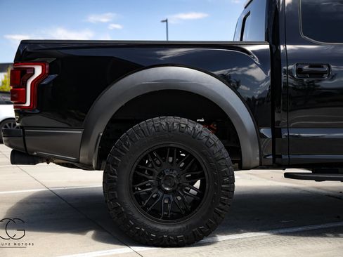 Used 2019 Ford F150 Raptor w/ Equipment Group 802A Luxury AWD/4WD image 15