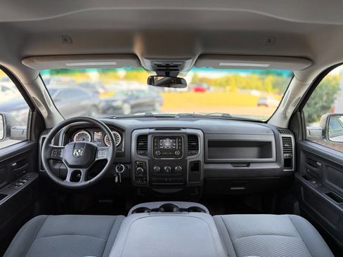 Used 2019 RAM 1500 Tradesman w/ Popular Equipment Group AWD/4WD image 2