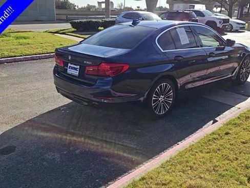 Used 2019 BMW 530i w/ Convenience Package image 3