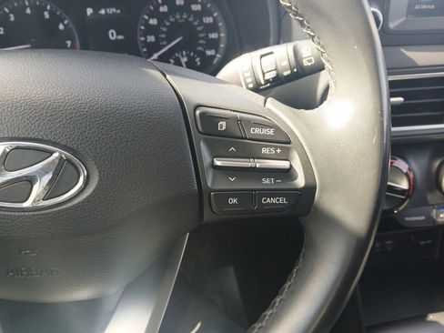 Used 2018 Hyundai Kona SEL image 23