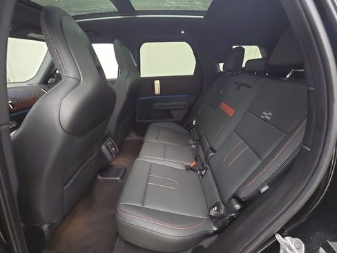 Certified 2025 MINI Cooper Countryman John Cooper Works w/ Comfort Package Max image 24