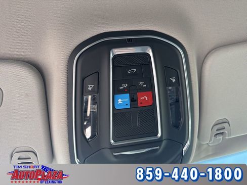 Used 2023 Jeep Wagoneer Series III w/ Convenience Group I AWD/4WD image 34