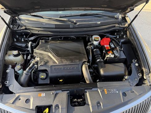 Used 2016 Lincoln MKT AWD w/ Equipment Group 201A image 38