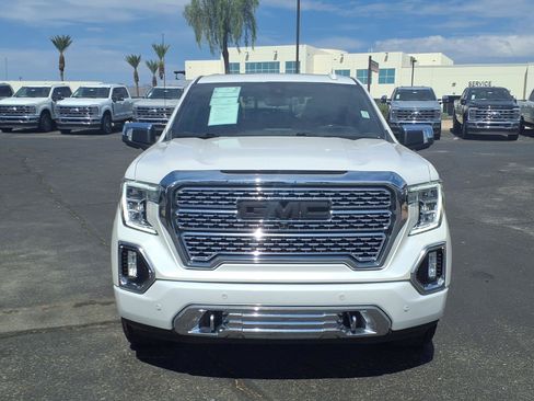 Used 2021 GMC Sierra 1500 Denali w/ Denali Ultimate Package AWD/4WD image 2