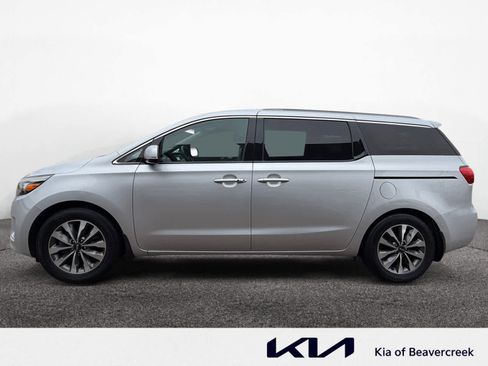 Used 2015 Kia Sedona SX image 2