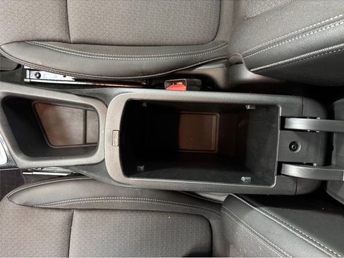 Used 2023 Buick Encore GX Select AWD/4WD image 21