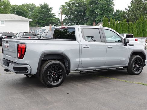 Used 2024 GMC Sierra 1500 Elevation AWD/4WD image 3