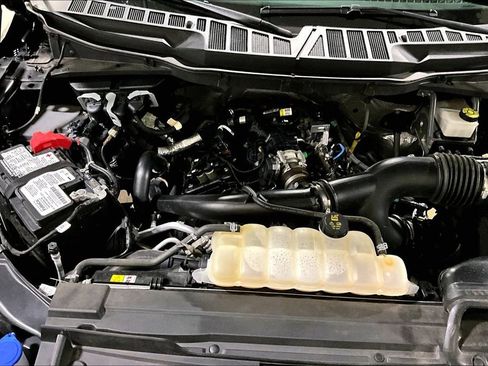 Certified 2023 Ford F150 Lariat w/ Equipment Group 502A High image 28