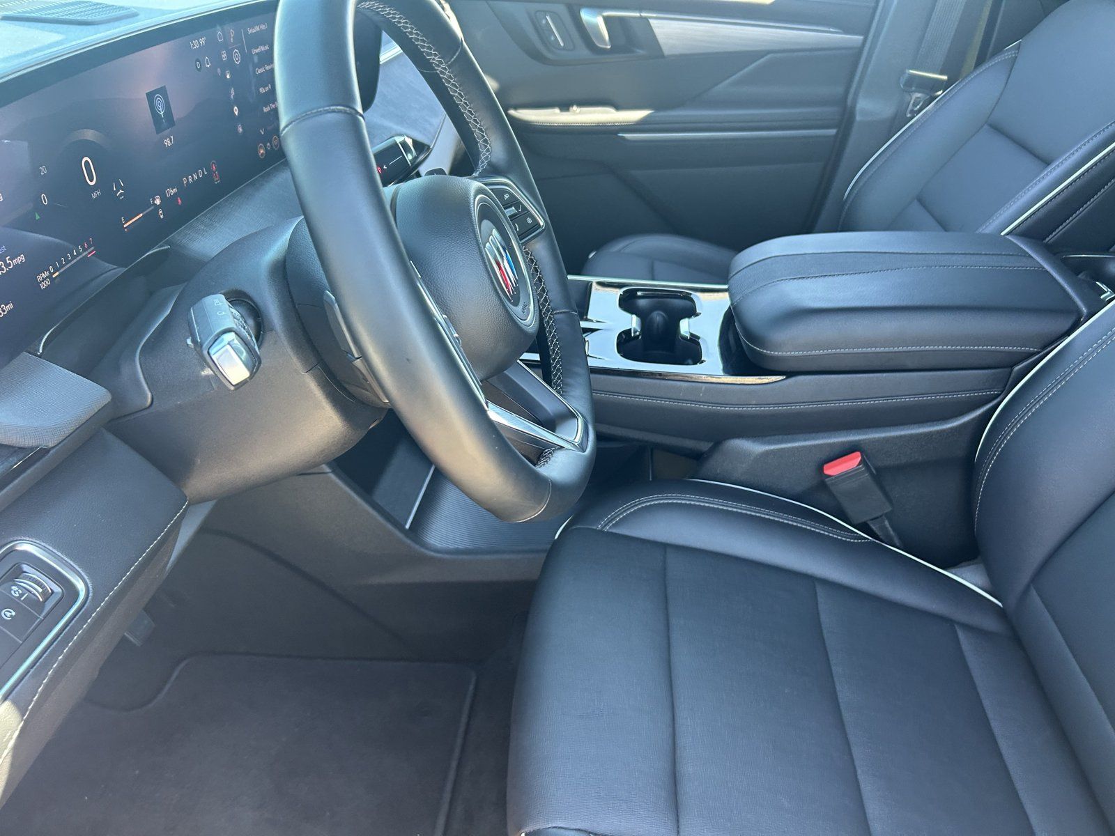 Certified 2026 Buick Enclave Preferred FWD image 28
