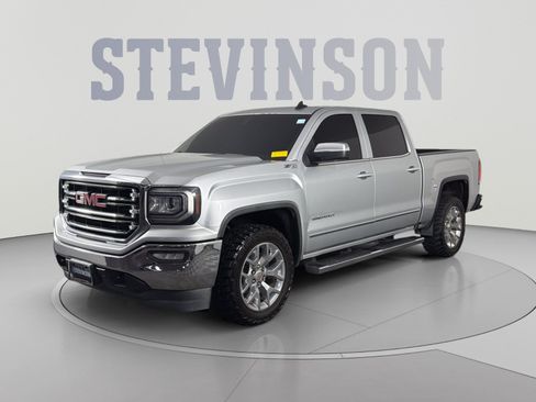 Used 2018 GMC Sierra 1500 SLT w/ SLT Premium Package AWD/4WD image 3