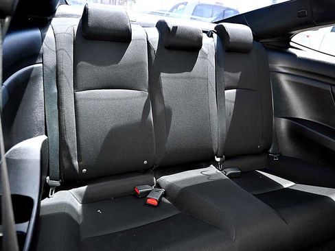 Used 2019 Honda Civic EX image 11