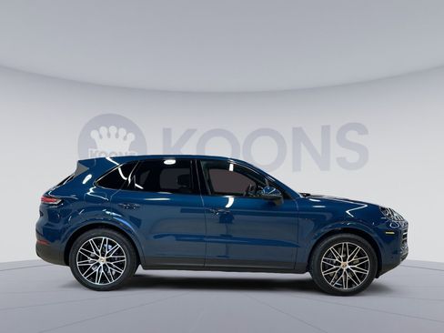 Used 2024 Porsche Cayenne image 13