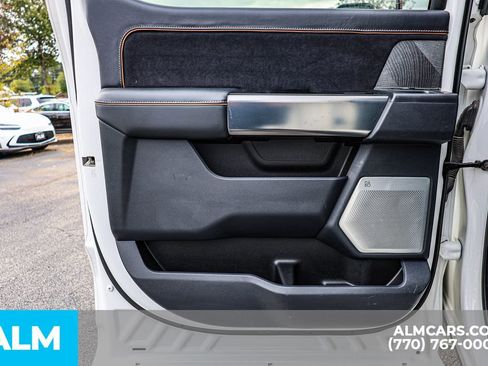 Used 2024 Ford F250 Platinum image 55