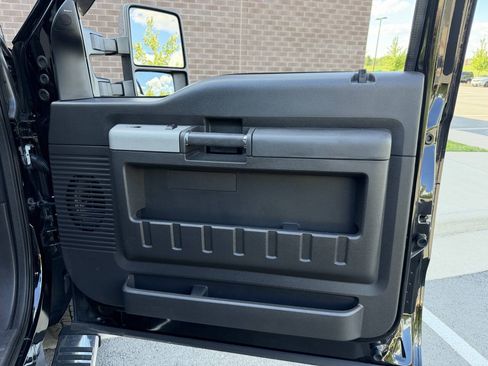 Used 2016 Ford F350 Lariat AWD/4WD image 24
