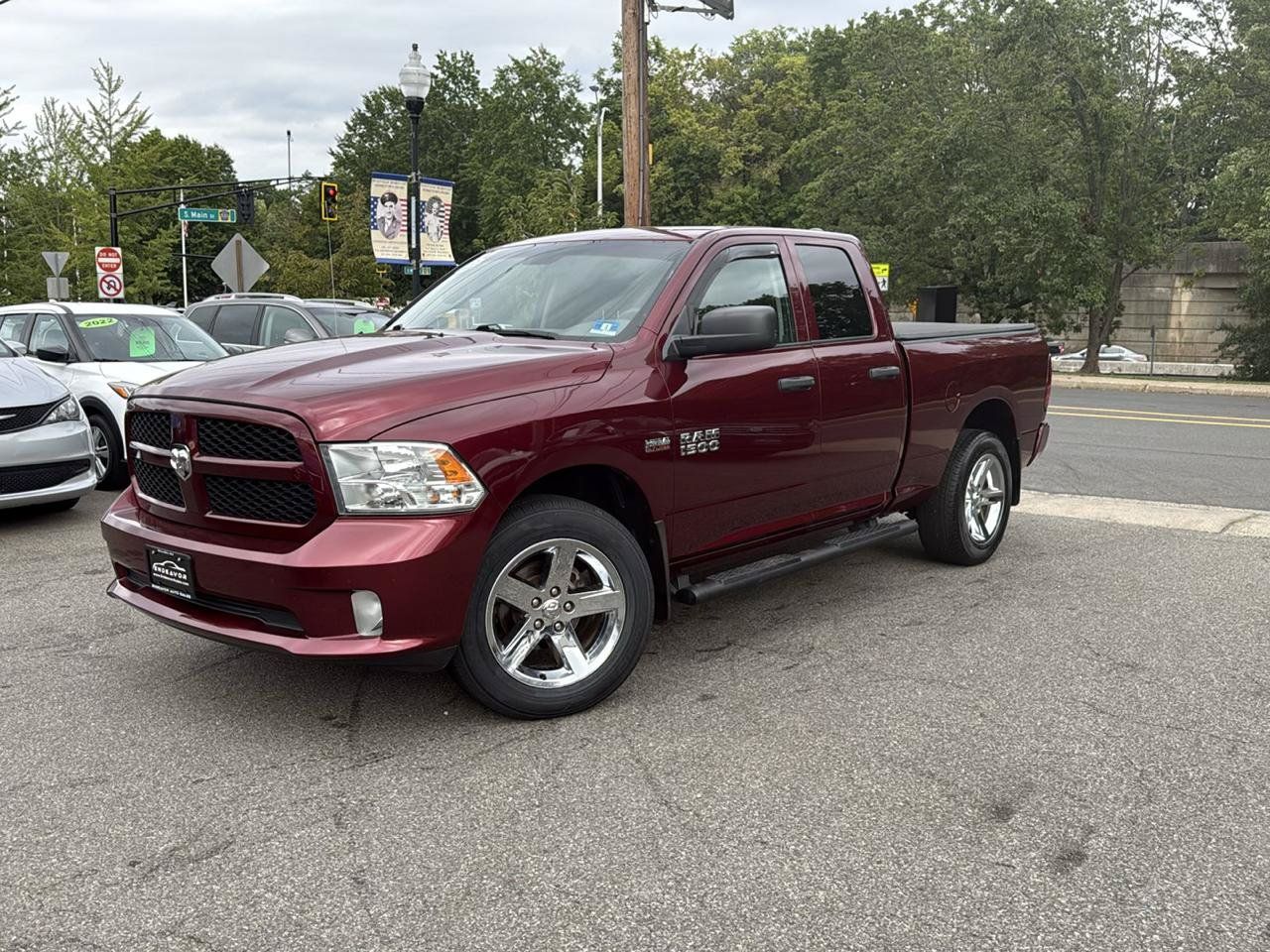 Used 2018 RAM 1500 Express AWD/4WD image 3
