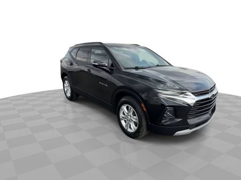 Certified 2021 Chevrolet Blazer LT FWD image 2