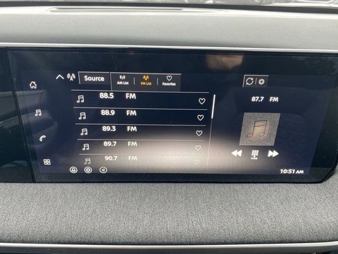 New 2026 Nissan Kicks SV image 17