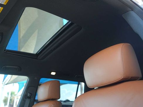 Used 2023 INFINITI QX80 Sensory w/ Cargo Package RWD image 24