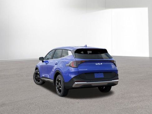 New 2026 Kia Sportage EX image 4