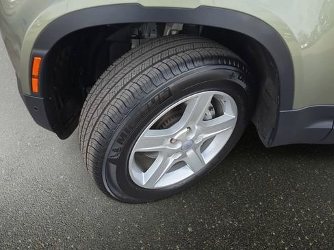 Used 2020 Land Rover Defender 110 SE image 34