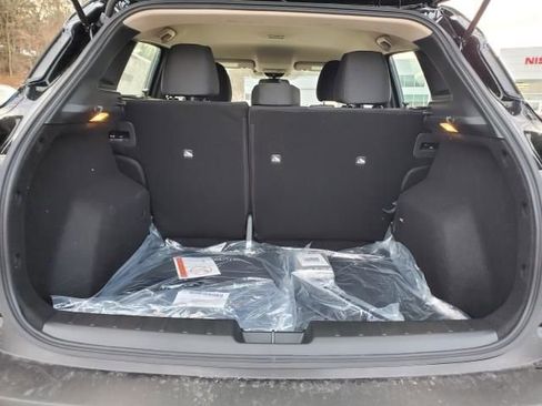 Used 2026 Nissan Kicks S FWD image 17