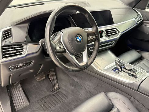 Used 2019 BMW X5 xDrive40i w/ Premium Package 2 AWD/4WD image 4