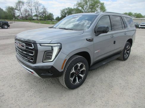 New 2026 GMC Yukon AT4 image 9