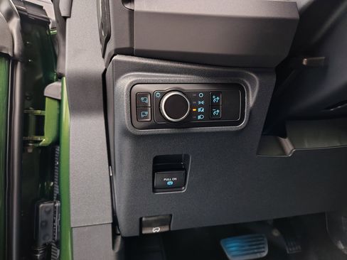 New 2025 Ford Bronco Badlands image 37