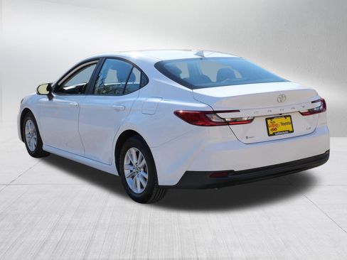 Certified 2026 Toyota Camry LE FWD image 5