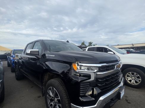 Used 2023 Chevrolet Silverado 1500 LT image 1