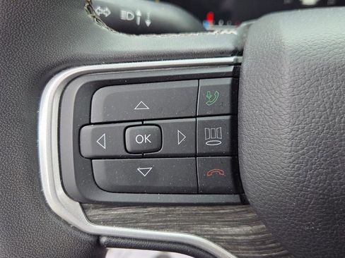 Used 2023 Jeep Wagoneer L Series II AWD/4WD image 24