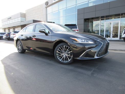 New 2025 Lexus ES 350 350 image 13