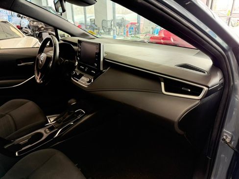 Used 2021 Toyota Corolla SE w/ Protection Package (TMS) image 22